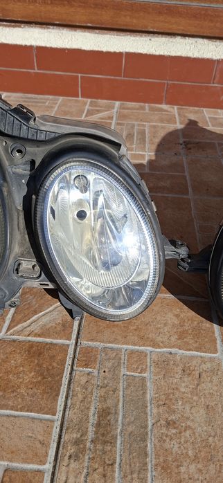 W211 фарове ксенонови не оборудвани
