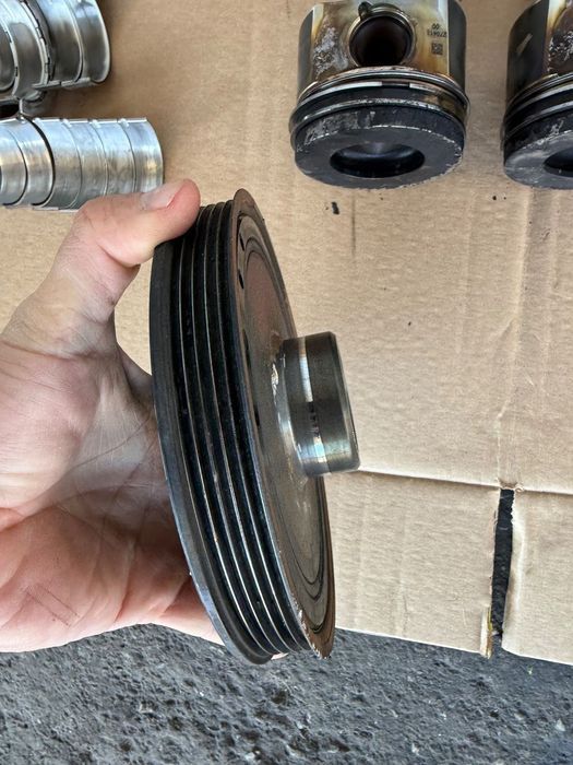 Fulie vibrochen / motor Originală MINI R56 etc (Motoare N47N) - Cod 11238511320
