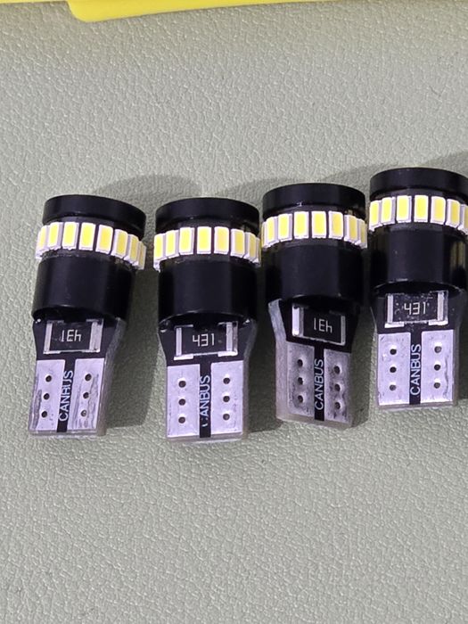 Becuri LED T10 W5W 6000K Canbus–300lm, 800% mai puternice, 6 buc