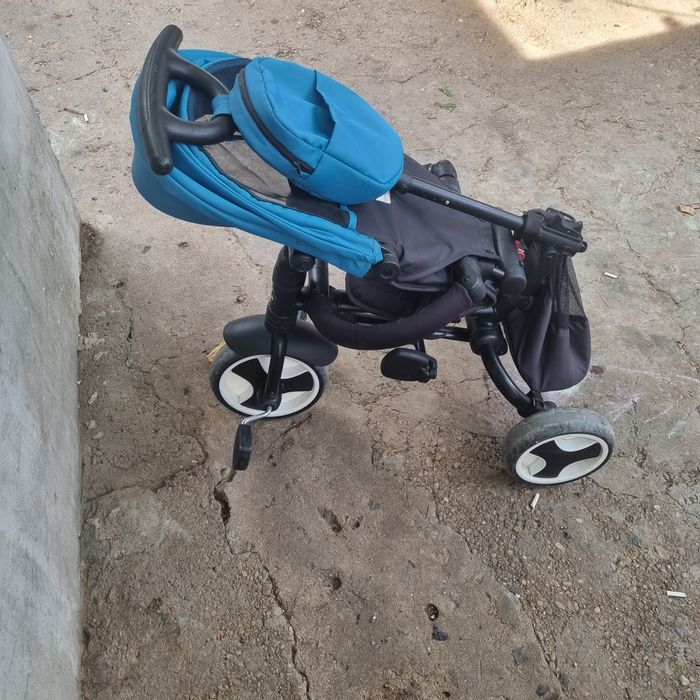 Vând tricicleta pliabila L-sun