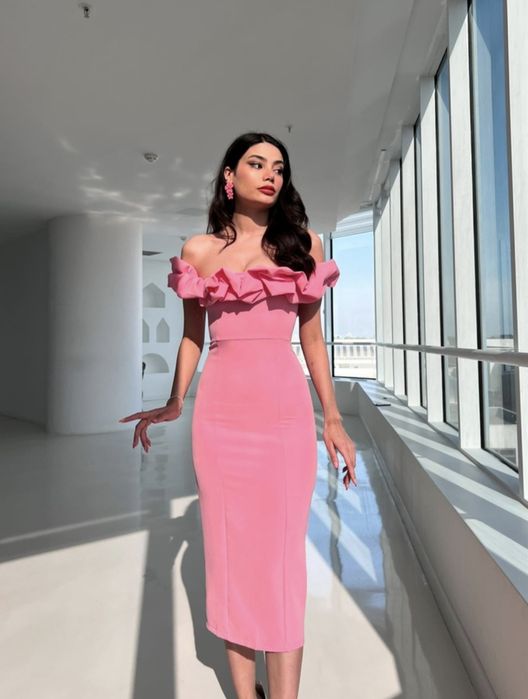 Красива дамска рокля