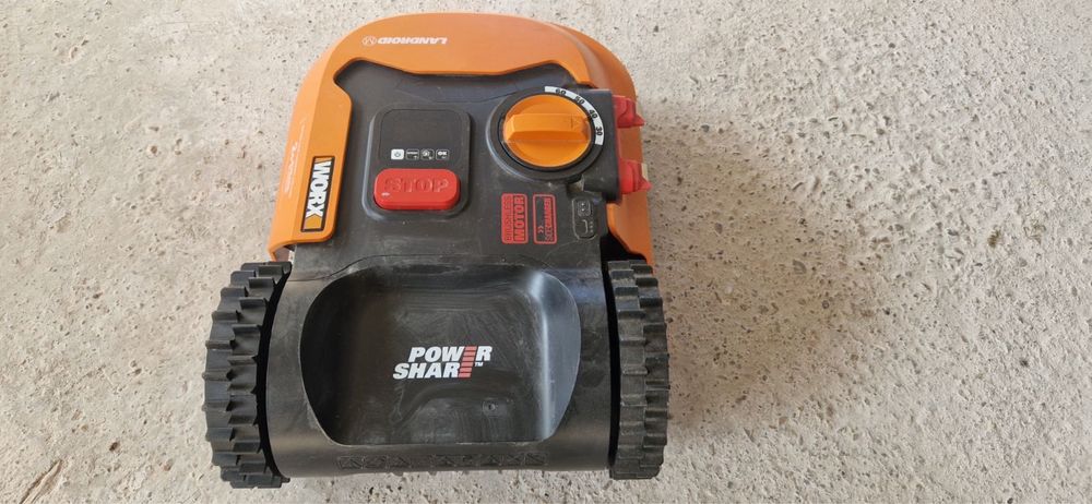 Робот косачка Worx Landroid