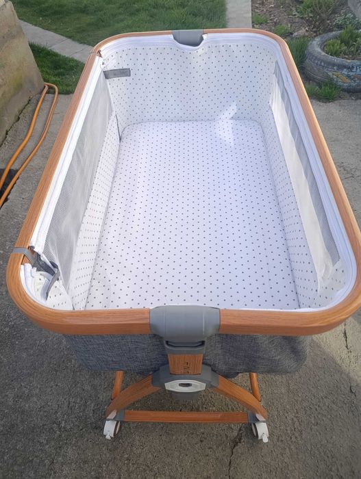 Продам манеж детский