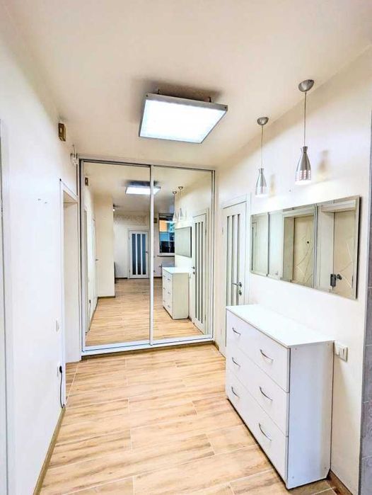 Дава се под наем Двустаен апартамент в София, Банишора - 67 кв.м за 408 € - Снимка #3