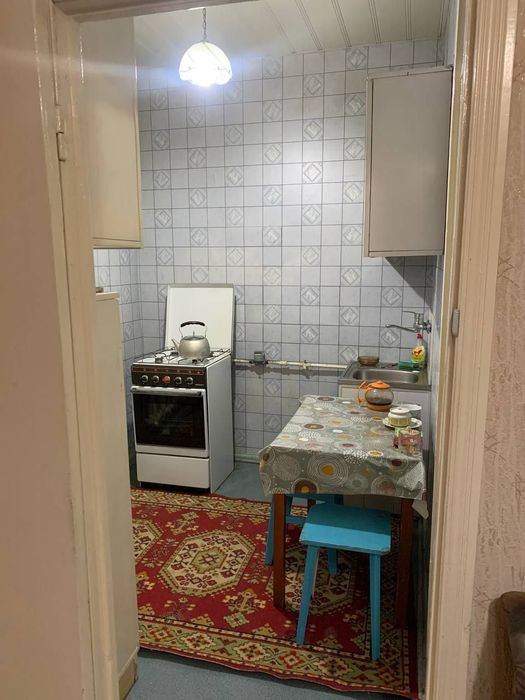 Yunusobod tumani 6 kvartlda 3 xonali kvartira sotiladi.