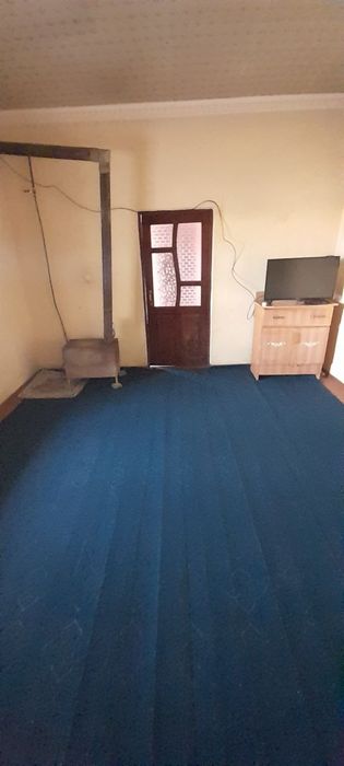 Uy sotiladi hamma sharoit bor