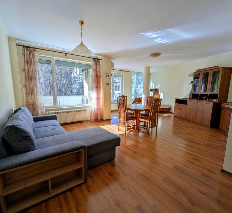 Дава се под наем Двустаен апартамент в София, Красно село - 87 кв.м за 668.1 € - Снимка #1
