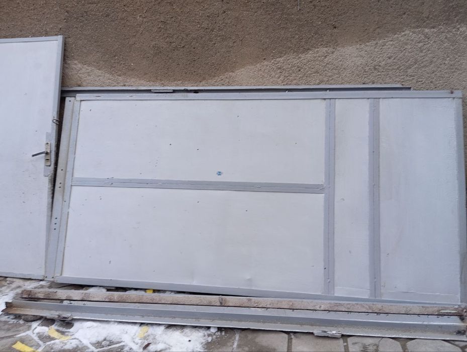 Temir Darvoza qalin listdan