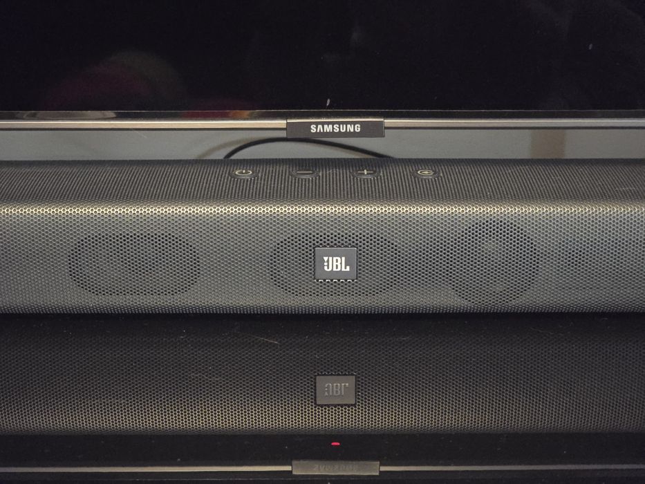 Soundbar 3.1 JBL la jumate de pret