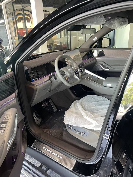 Denza N9 restyling от BYD