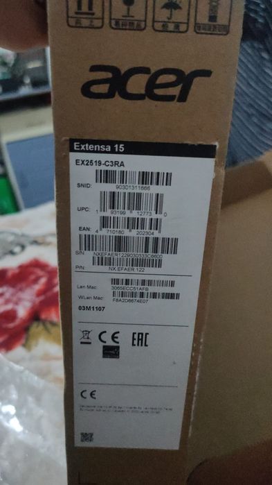 Продаю ноутбук acer, торг возможен