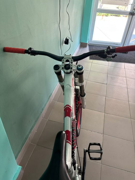 Bicicleta downhill Intense 951