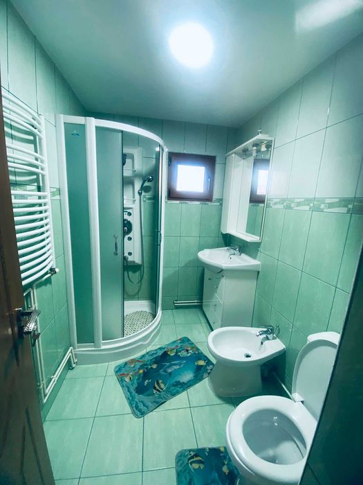 APARTAMENT - 2 camere - CHIRIE - Onesti (250€)