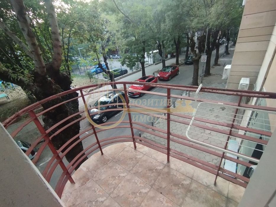 Дава се под наем Двустаен апартамент в София, Център - 66 кв.м за 770 € - Снимка #11