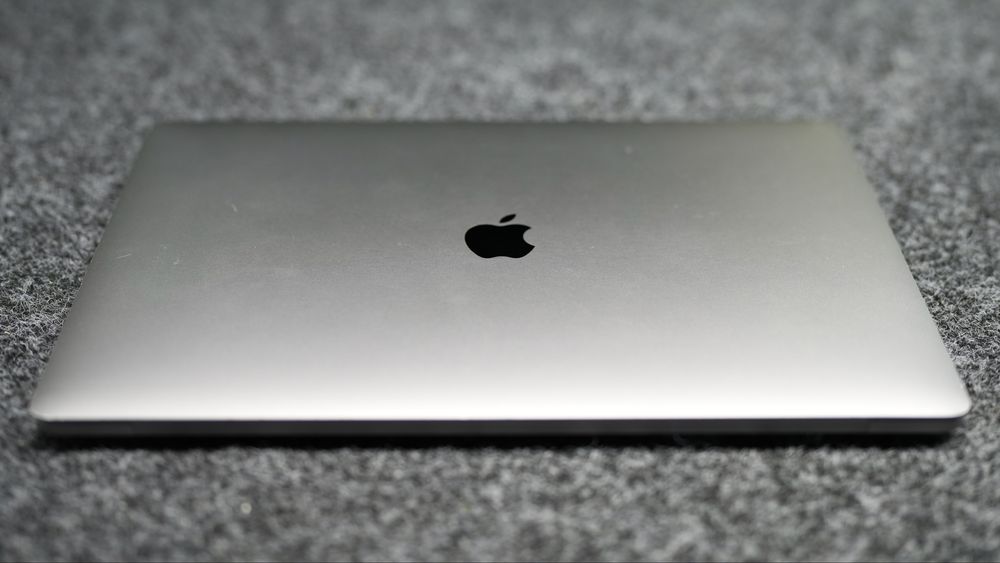 Mackook Pro 16inch 2019 i9/32/2tb