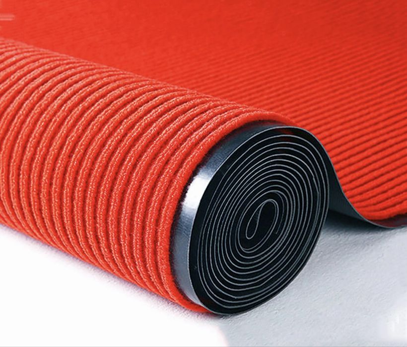 Коврик в рулоне от 30 см для бассейна и прихожки