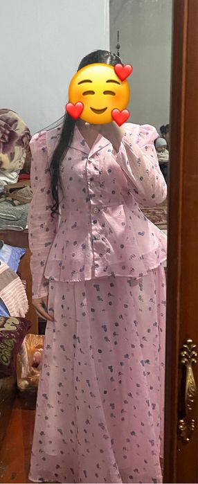 Вечерный койлек бир рет кийилген