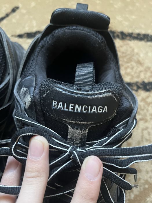 balenciaga track