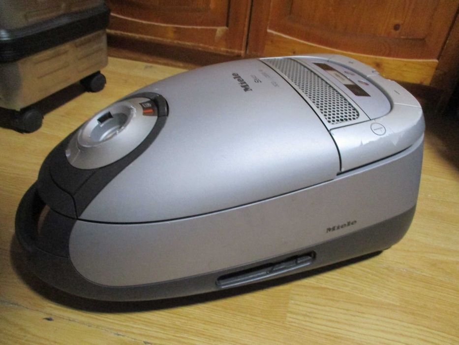 aspirator miele 2200-W