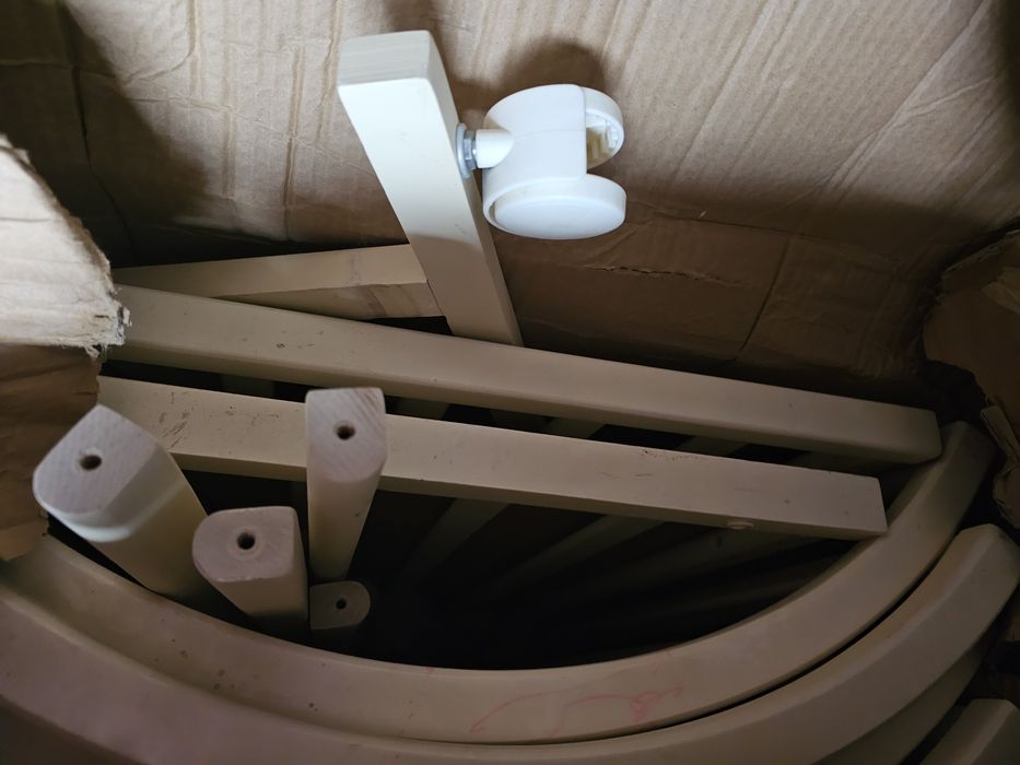 Кроватка  для новорождённых