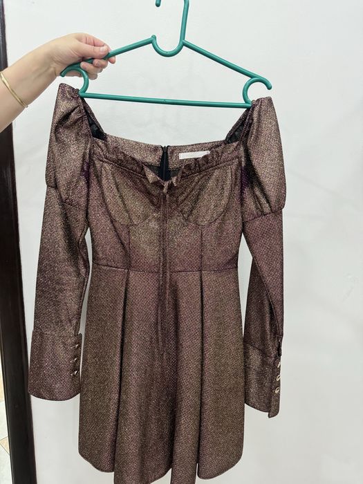 Платье носила один раз