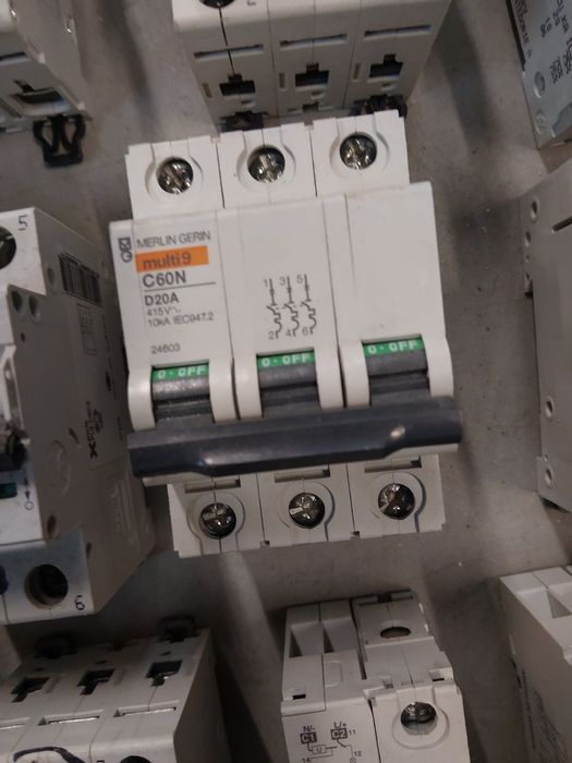 Аксесоари за ел.табло