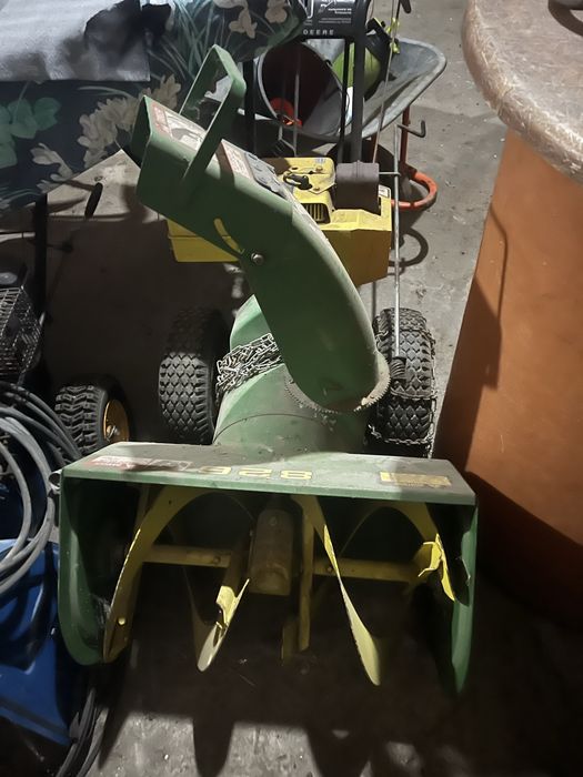 Masina de facut beton betoniera marca altele cu capacitate 200 litri