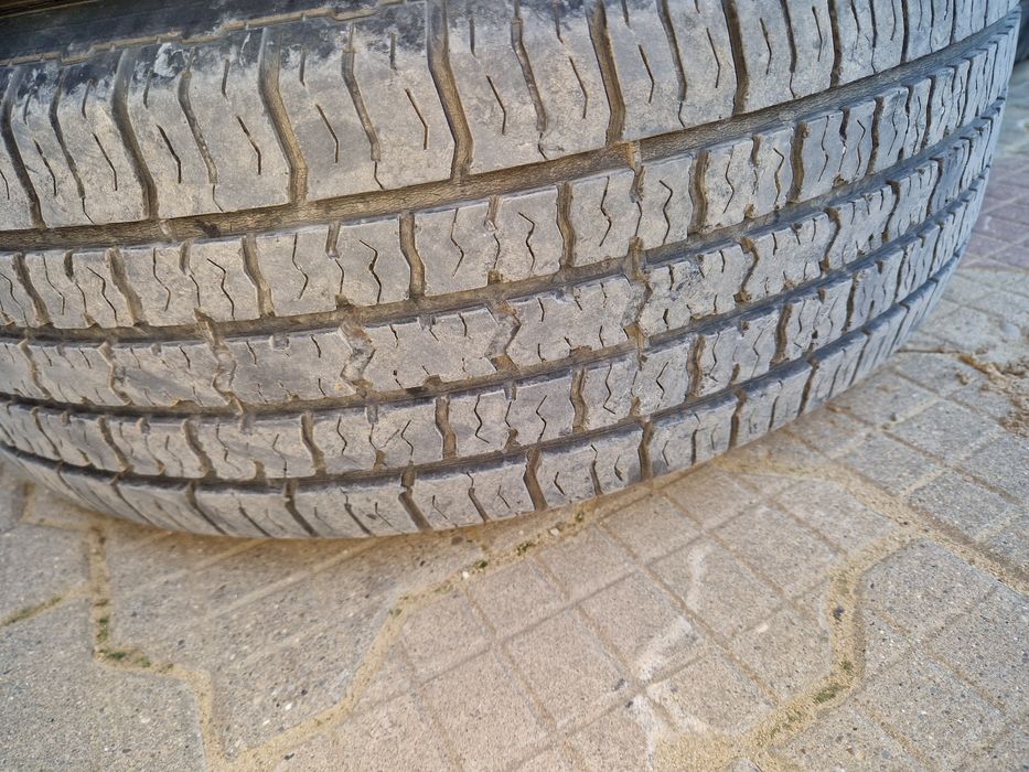 Anvelope de vara cu jante de LOGAN 185/65 r15