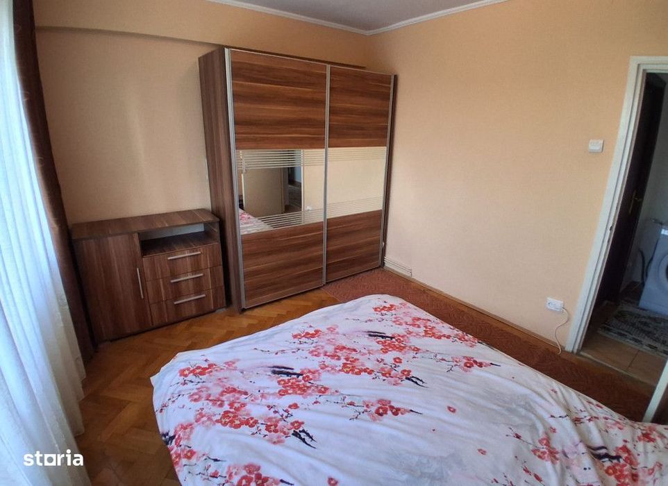 Apartament 3 camere Centru Palatul Culturii , 70 m, etaj 5 Cod:162908