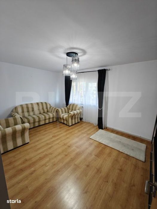 Apartament 3 camere, 94 mp, zona Mioveni