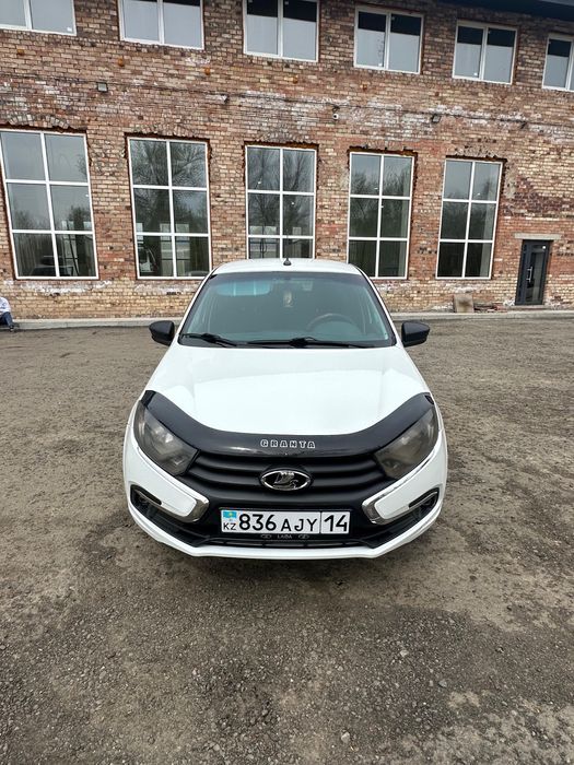 Продам Лада гранта 2190