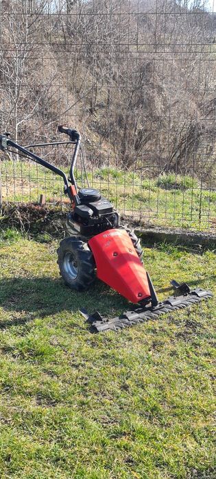 Motocositoare cu lamă