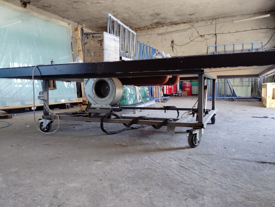 Маса за рязане на стъкла