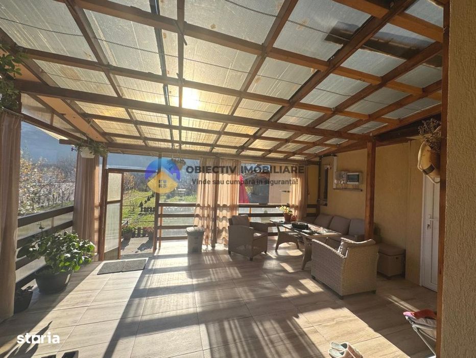 Casa si teren langa lacul Pangarati , mobilata si utilata