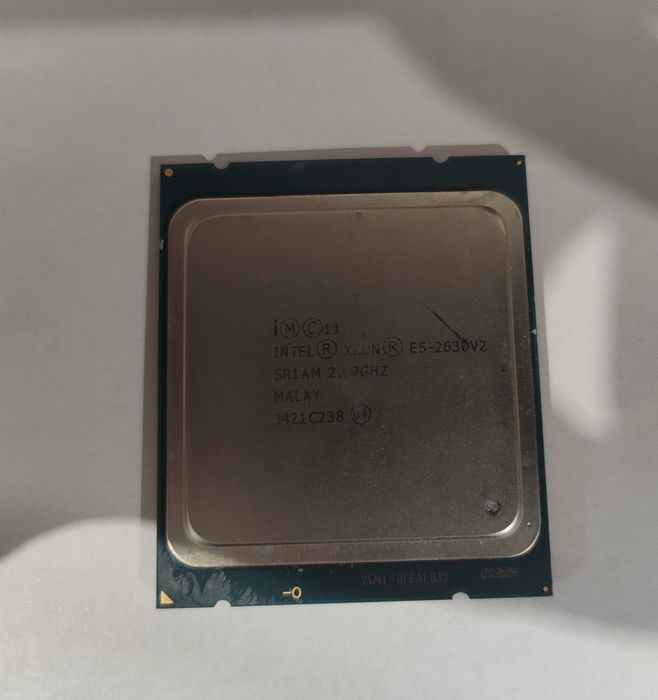 Intel XEON E5 2630 v2