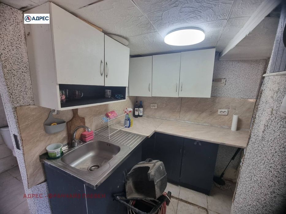 Продава се Къща в с. Брестовец, Област Плевен - 66 кв.м за 1061 €/кв.м - Снимка #3
