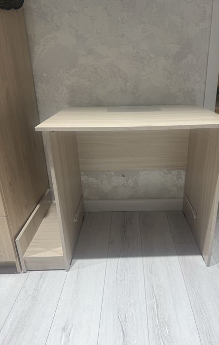 Компьютерный столик