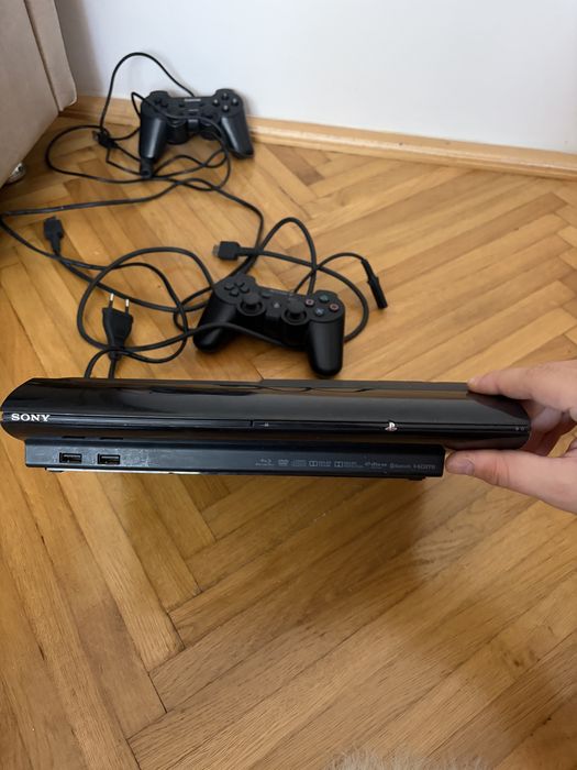 Playstation 3 500gb modat