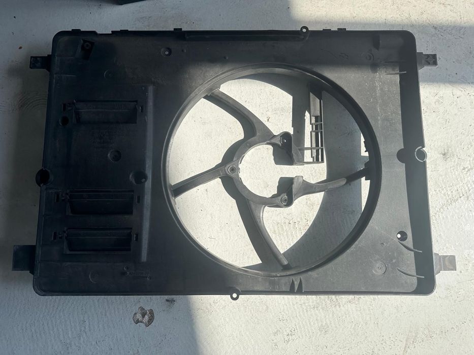 Ventilator electroventilator carcasa Volvo S60 V60 31368505