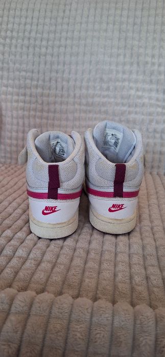 Adidași nike af1