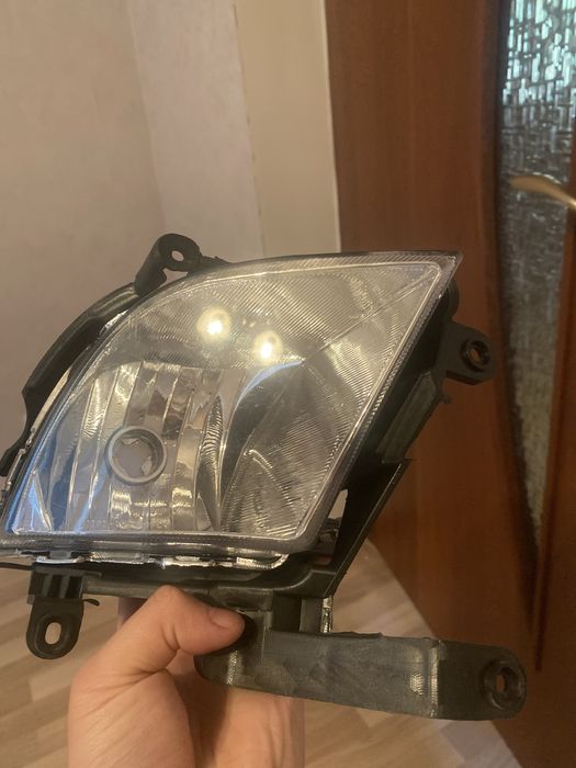 Противотуманка Kia Cerato