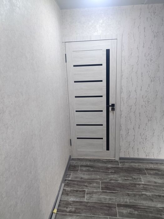 1 ком квартиры СЕРГЕЛИ Спутник с ремонтом в деревянном доме в ассортим