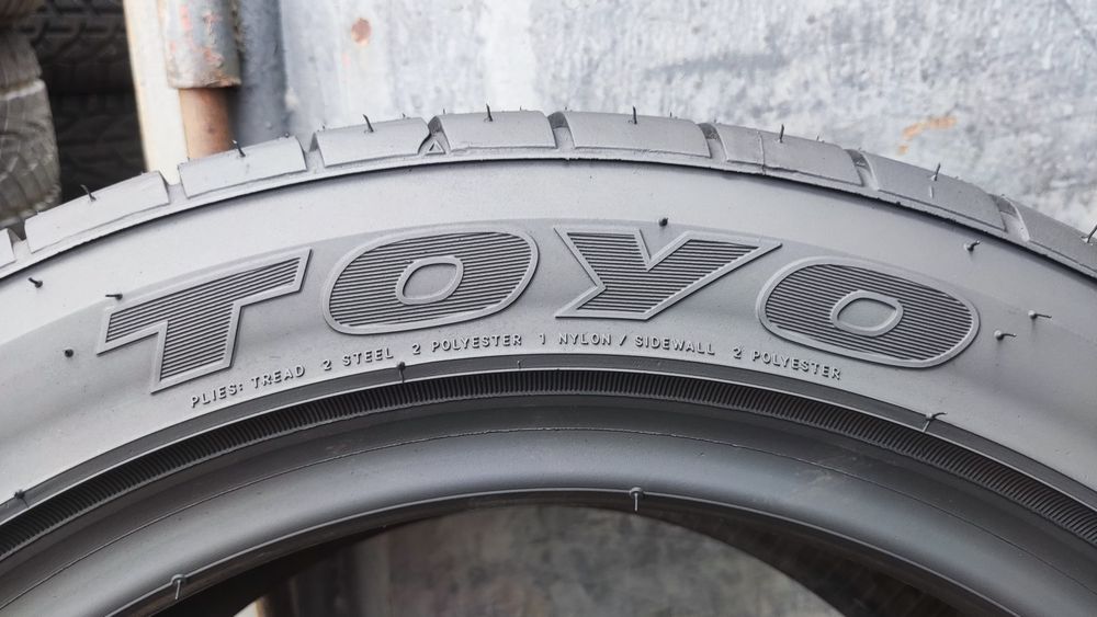 1бр. лятна гума 195/50/15 Toyo Proxes R1-R
7.7mm
Много добро състояние
