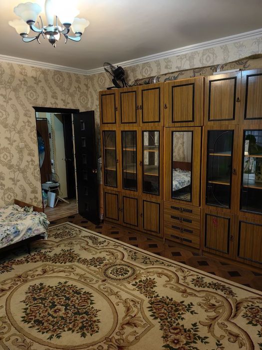 Продаётся шикарная 2комнатная квартира Юнусабад 6й квартал