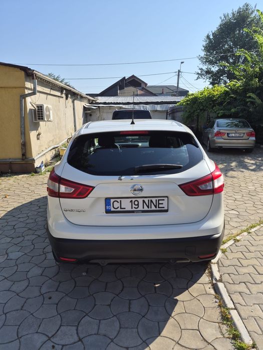 NISSAN Qashqai 2016