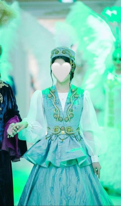 Платье на узату ручная работа