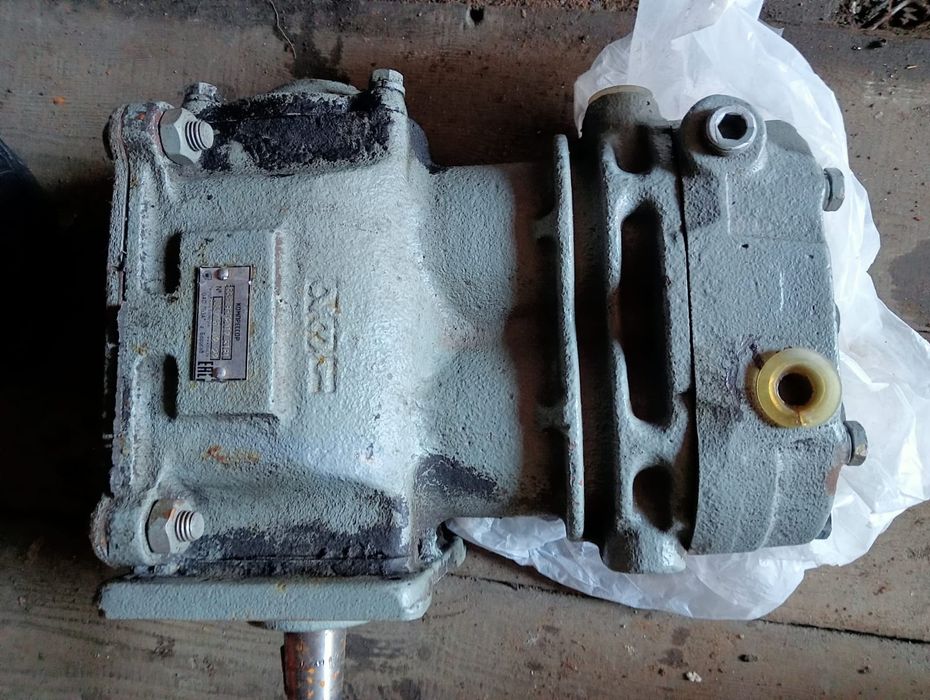 Насос распределитель компрессор Вектор Акрос Уаз