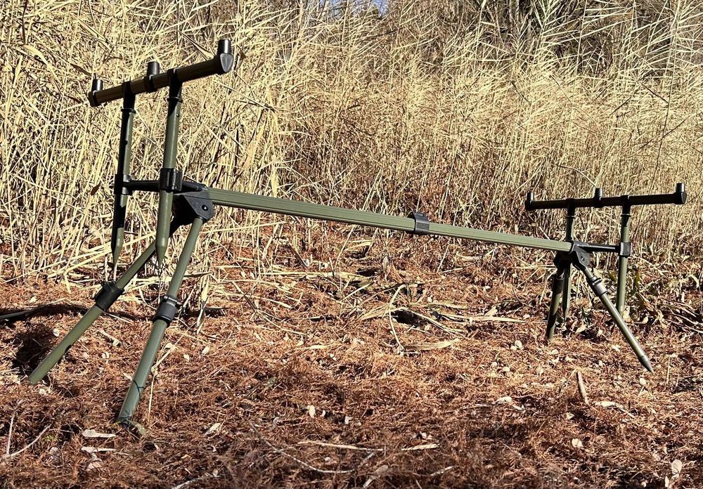 „Нова стойка за 3 въдици Carp Pro Rod Pod 6105 – шарански риболов“