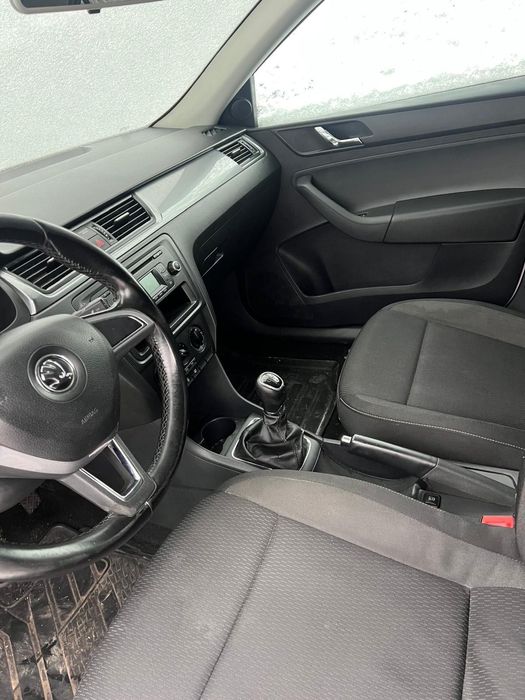 Skoda rapid 1.6 tdi alb
