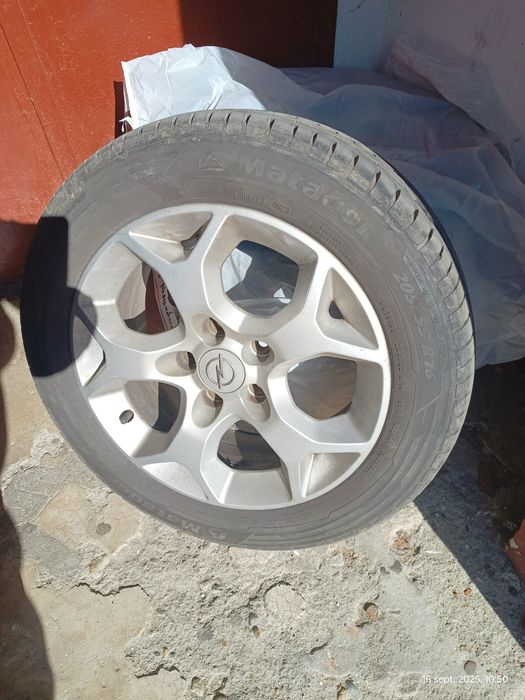 Vând set roți aliaj Opel 205/55/16